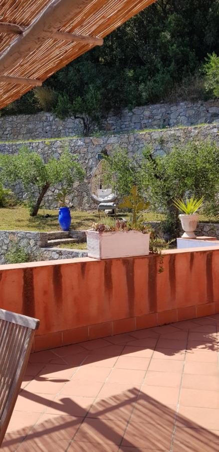 La Bouganvilla Charme & Relax Vista Mare Finale Ligure Exterior foto