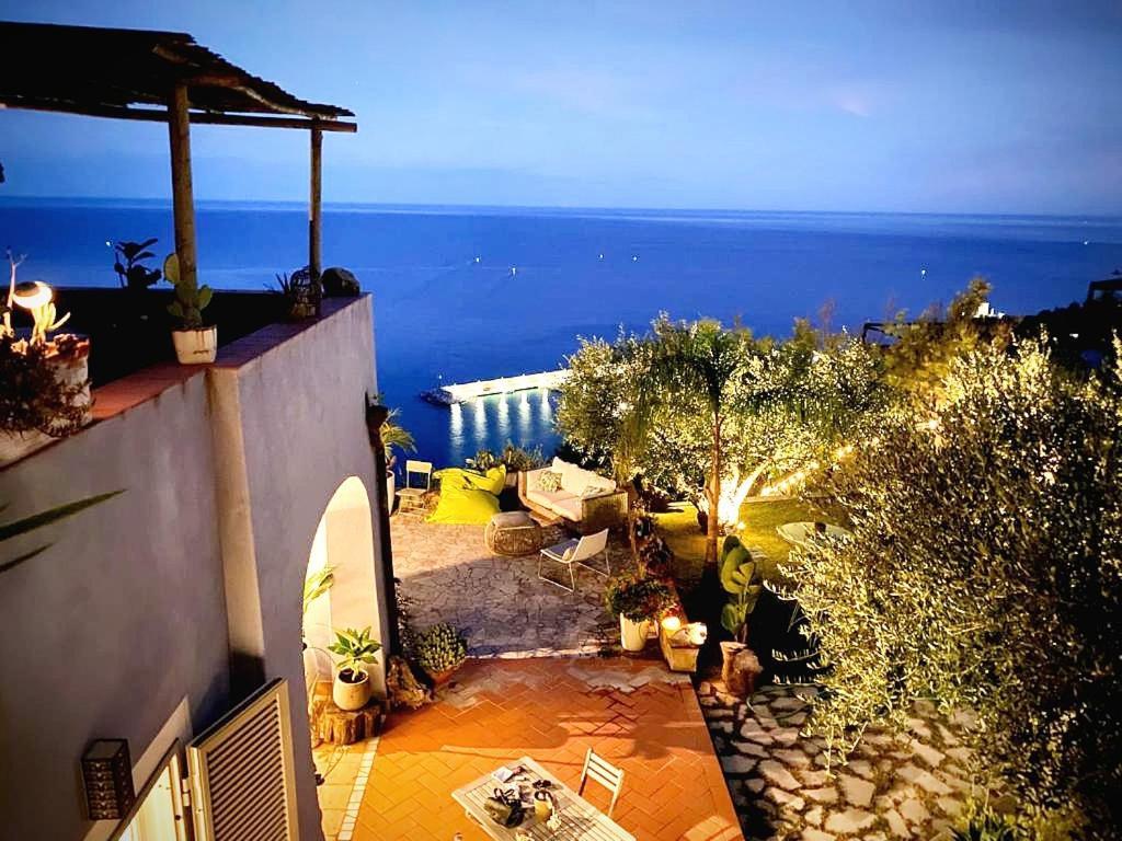 La Bouganvilla Charme & Relax Vista Mare Finale Ligure Exterior foto