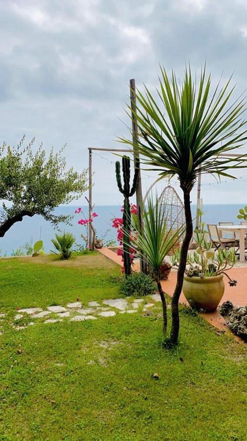 La Bouganvilla Charme & Relax Vista Mare Finale Ligure Exterior foto