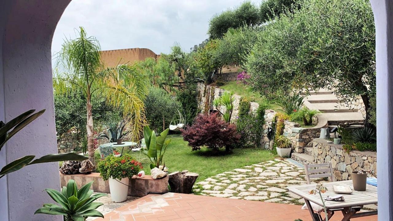 La Bouganvilla Charme & Relax Vista Mare Finale Ligure Exterior foto